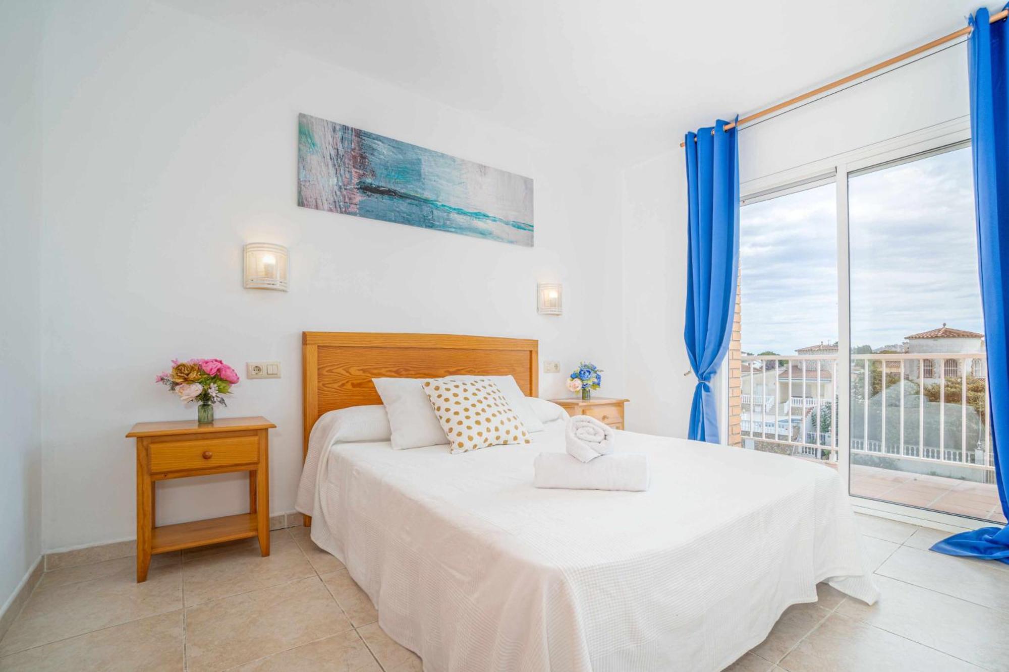 Jouvacations Villa Freser 艾姆布里亚布拉瓦 外观 照片